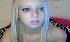 Hot Teen With Tits Dancing In Chatroom